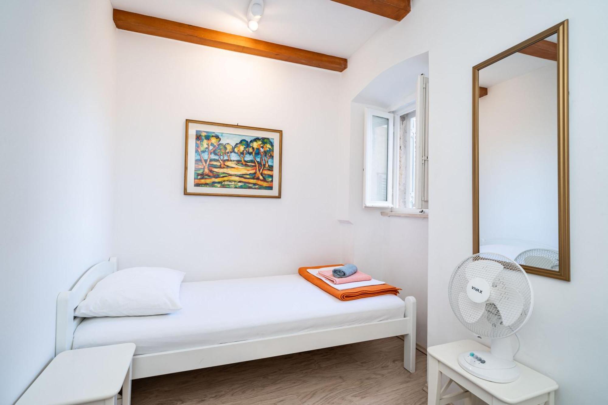 Lovely Holiday House Othello Next To The Buza Beach Дубровник Екстериор снимка